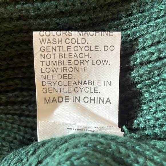 PRETTYGARDEN Women's Fall Sweater Casual Crew
Neck Pullover Long Puff Sleeve - Picture 10 of 12